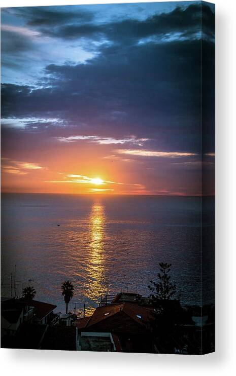 Sunrise Canvas Print featuring the photograph Pastel Sky #1 by Larkin's Balcony Photography