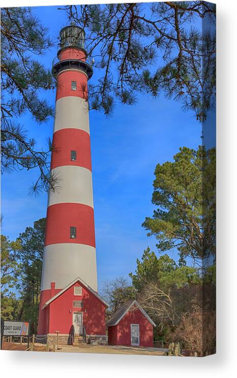 Accident Canvas Print featuring the photograph Assateague Lighthouse by Travis Rogers