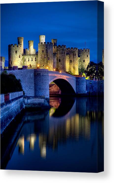 Wales Canvas Print featuring the photograph Conwy Castle by Peter OReilly