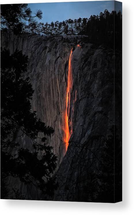2016 Canvas Print featuring the photograph Fire Fall by Edgars Erglis
