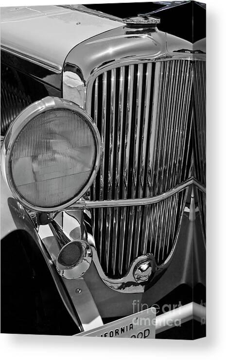 Vintage Cars Canvas Print featuring the photograph Grill Work by Tom Griffithe