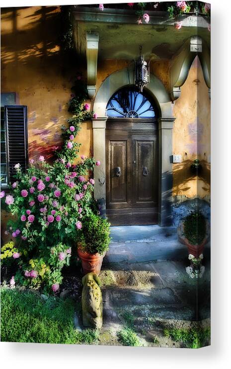 Italy Canvas Print featuring the photograph House in Tuscany by Al Hurley
