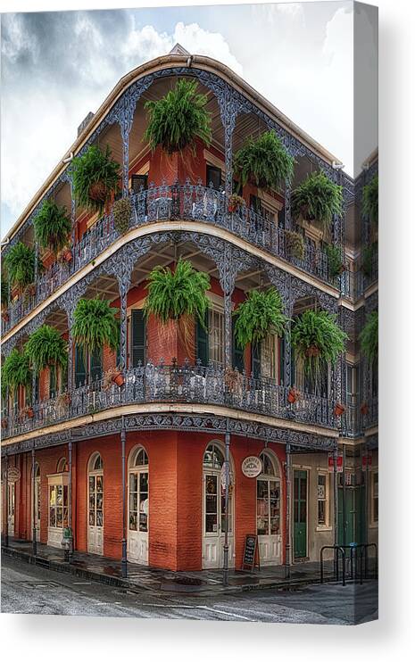 Labranche House Canvas Print featuring the photograph LaBranche House by Susan Rissi Tregoning