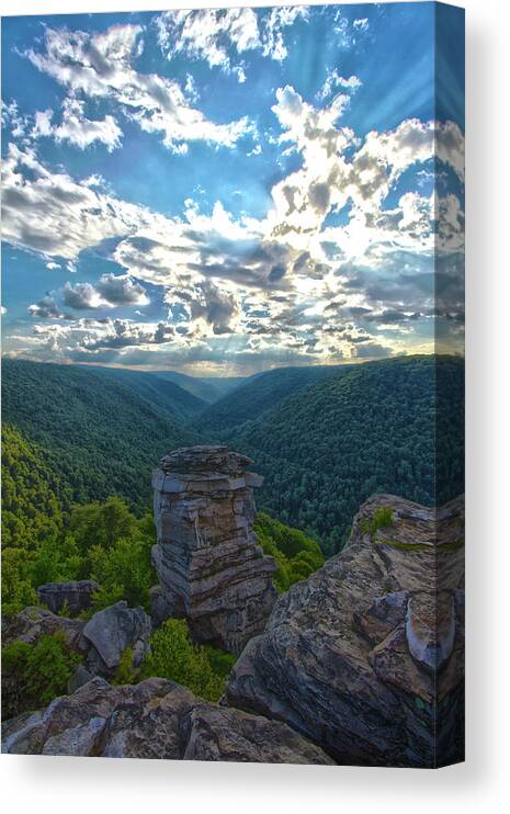 Daniel Houghton Canvas Print featuring the photograph Lindy Overlook by Daniel Houghton