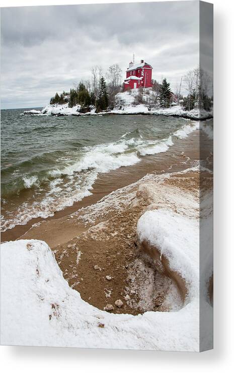 Light House Canvas Print featuring the photograph Marquette Lighthouse by Lee and Michael Beek