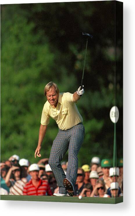 The Masters Augusta Canvas Print featuring the photograph Masters Winning Put 1986 Jack Nicklaus 1986 by Peter Nowell