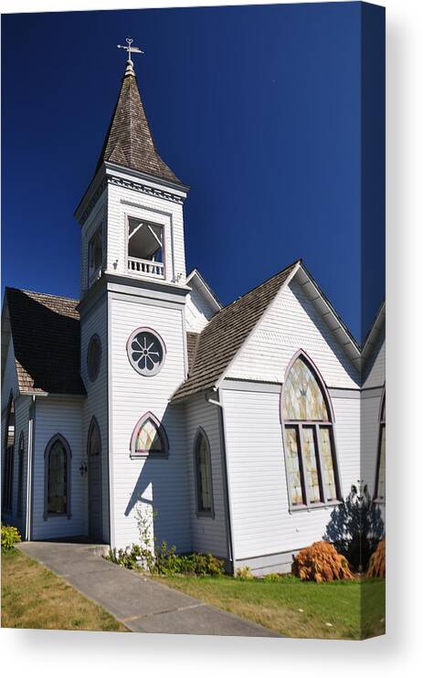 Architecture Canvas Print featuring the photograph Old Methodist Church by C Thomas Cooney