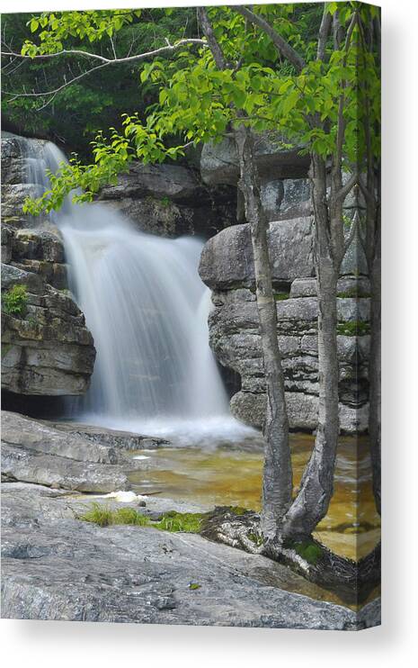 Waterfall Canvas Print featuring the photograph Shawangunk Mountains Waterfall by Stephen Vecchiotti