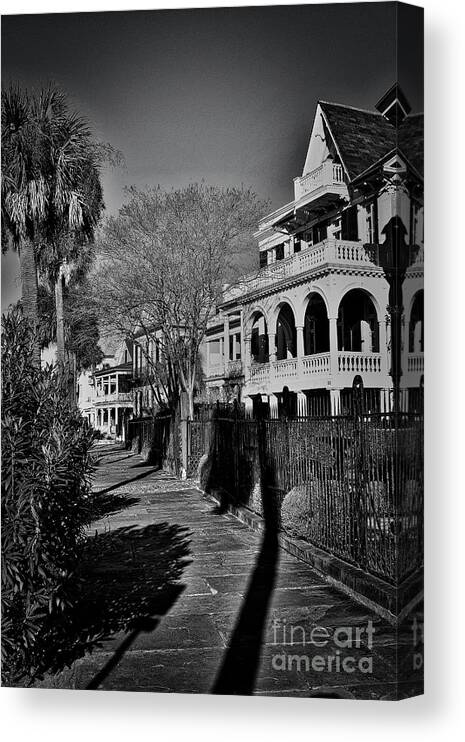 Scenic Canvas Print featuring the photograph South Battery Street Bnw by Skip Willits