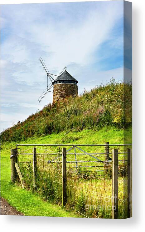 St Monans Canvas Print featuring the photograph St Monans Landmark by Mary Jane Armstrong