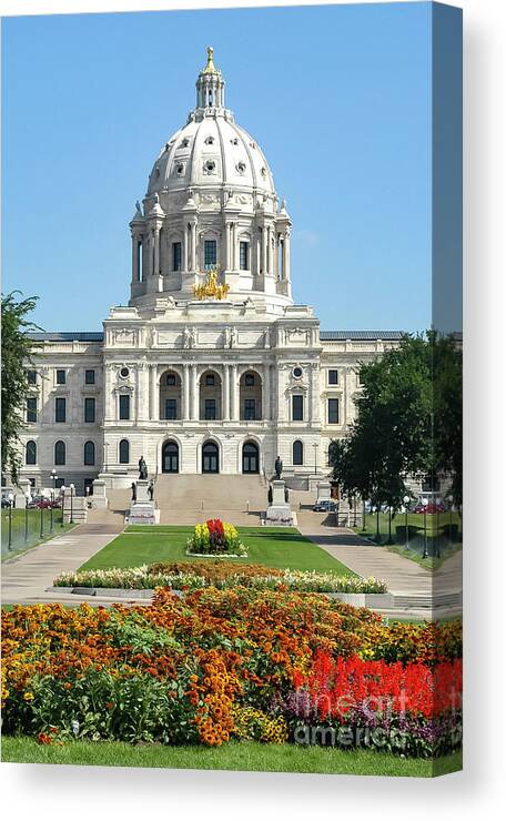 Saint Paul Canvas Print featuring the photograph State Capitol Building by Bob Phillips