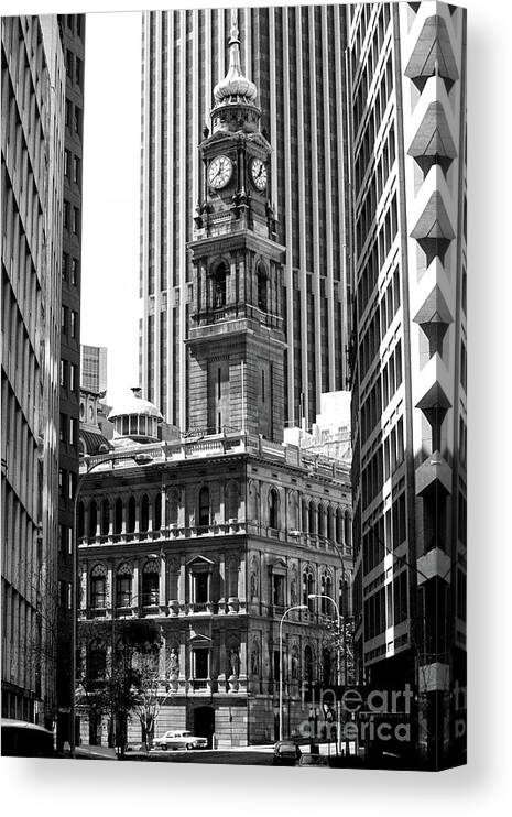 Australia Canvas Print featuring the photograph Sydney Old Building 02 by Rick Piper Photography