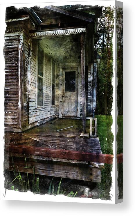 House Canvas Print featuring the photograph This Old House by Scott Kingery