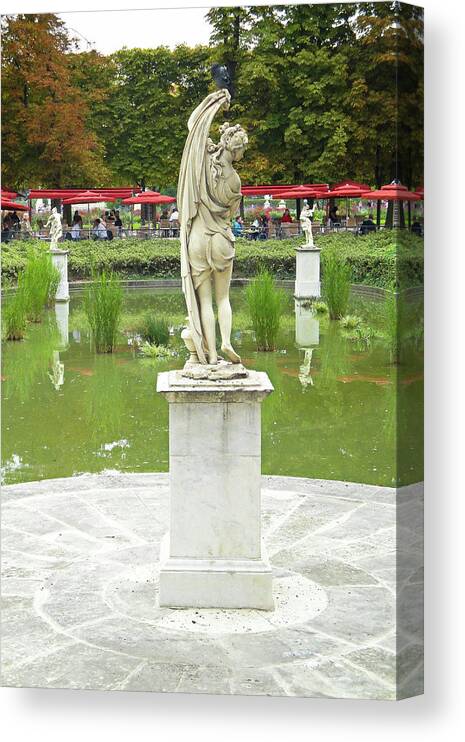 Tuileries Garden Canvas Print featuring the photograph Tuileries Trollop by Robert Meyers-Lussier