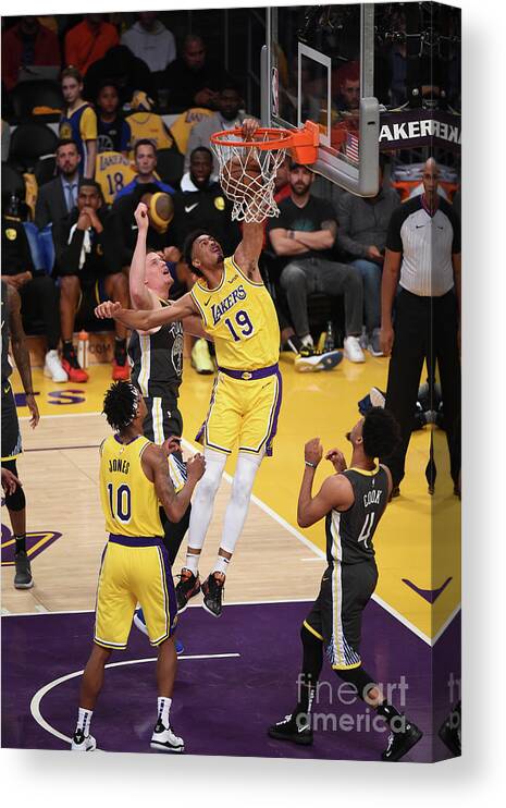 Nba Pro Basketball Canvas Print featuring the photograph Golden State Warriors V Los Angeles by Adam Pantozzi