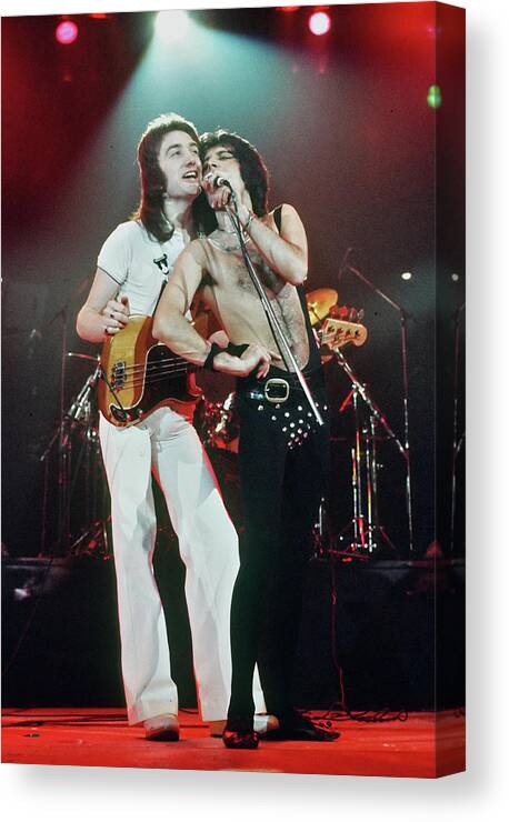 Singer Canvas Print featuring the photograph Queen In Concert #1 by Michael Ochs Archives