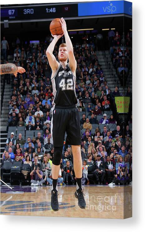 Nba Pro Basketball Canvas Print featuring the photograph San Antonio Spurs V Sacramento Kings by Rocky Widner
