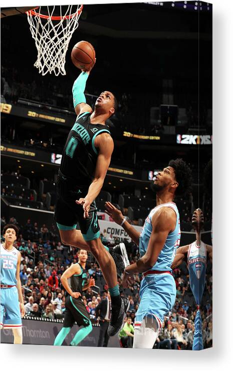 Nba Pro Basketball Canvas Print featuring the photograph Sacramento Kings V Charlotte Hornets by Kent Smith