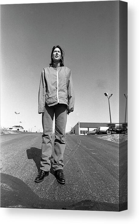 Kim Deal Canvas Print featuring the photograph The Amps #5 by Martyn Goodacre