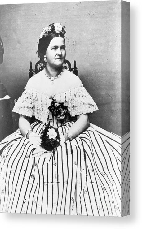 Mary Todd Lincoln Canvas Print featuring the photograph Formal Portrait Of Mary Todd Lincoln by Bettmann