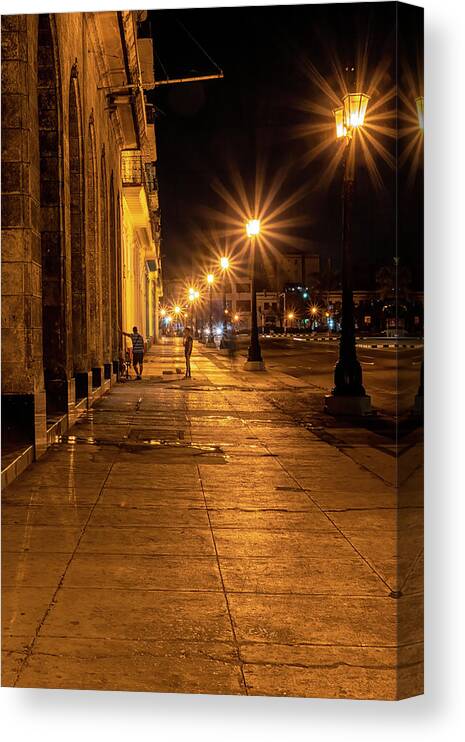 Havana Cuba Canvas Print featuring the photograph Havana Street Lights by Tom Singleton