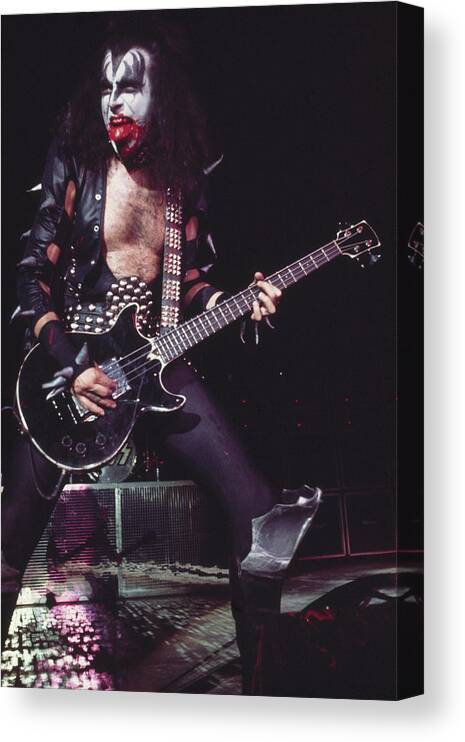 Singer Canvas Print featuring the photograph Kiss In Concert by Steve Morley