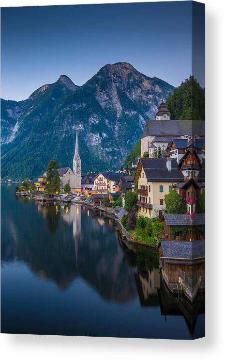Cities Canvas Print featuring the photograph Scenic Postcard View Of Famous by Scott Wilson