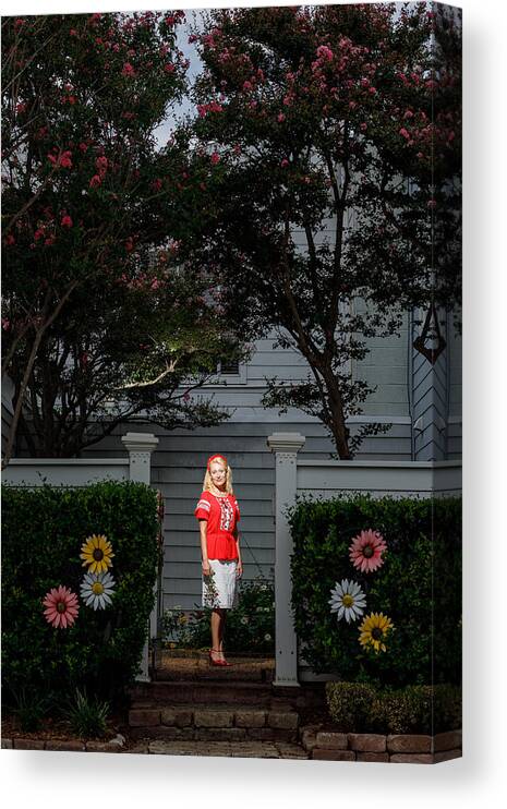  Canvas Print featuring the photograph Somewhere In Houston by Amalya Shandelman