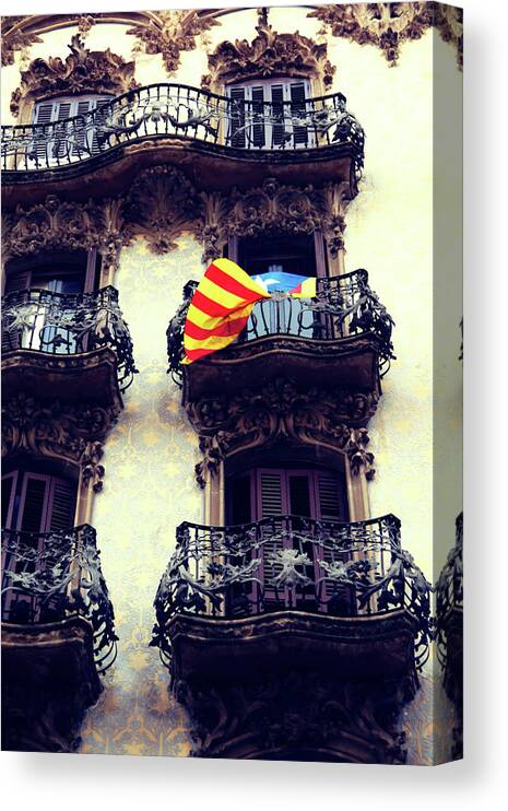 Spain Canvas Print featuring the photograph Vive Catalunya by Martyn Boyd