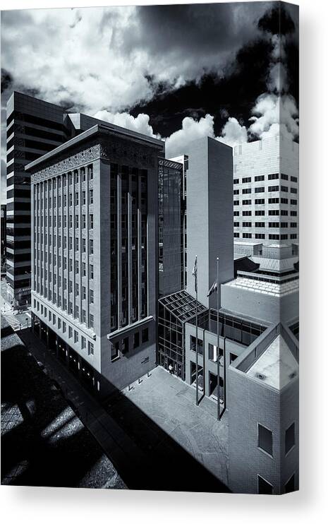 Wainwright Canvas Print featuring the photograph Wainwright Building St Louis MO-monotone-GRK4036_0520201 by Greg Kluempers