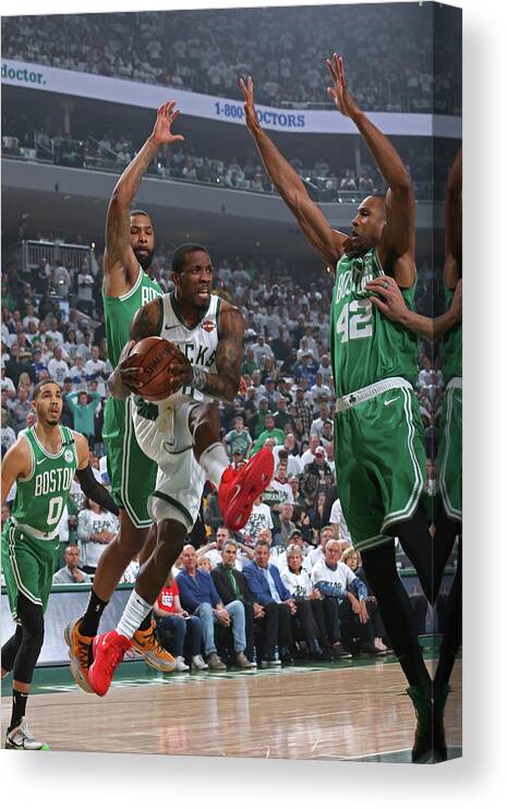Playoffs Canvas Print featuring the photograph Eric Bledsoe by Gary Dineen