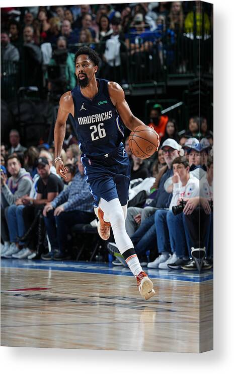 Spencer Dinwiddie Canvas Print featuring the photograph Spencer Dinwiddie #2 by Glenn James
