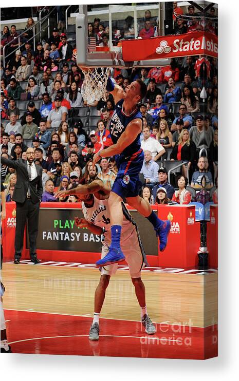Blake Griffin Canvas Print featuring the photograph Blake Griffin by Andrew D. Bernstein