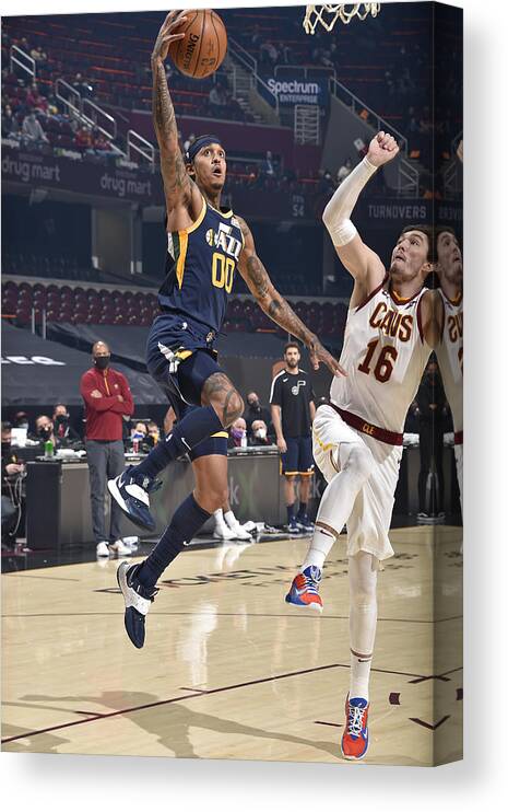 Nba Pro Basketball Canvas Print featuring the photograph Jordan Clarkson by David Liam Kyle