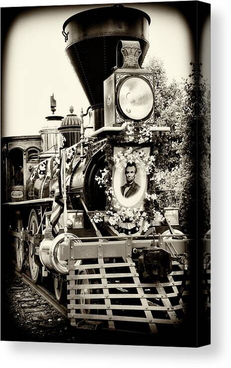 D2-rr-3378-d Canvas Print featuring the photograph A President's Funeral Train - 3378-b by Paul W Faust - Impressions of Light