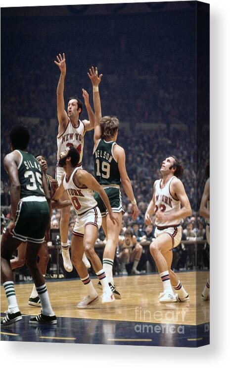 Nba Pro Basketball Canvas Print featuring the photograph Bill Bradley by Dick Raphael