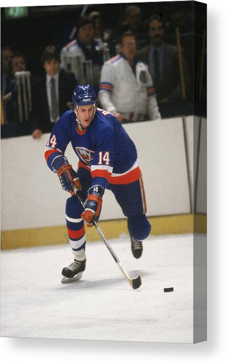 National Hockey League Canvas Print featuring the photograph Bourne On The Ice by B Bennett