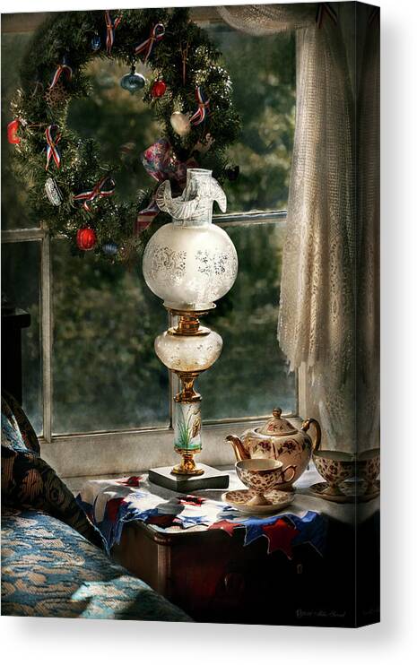 Christmas Canvas Print featuring the photograph Christmas - Christmas tea by Mike Savad