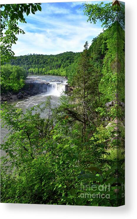 Cumberland Falls Canvas Print featuring the photograph Cumberland Falls 35 by Phil Perkins