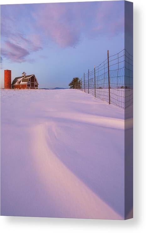 Barn Canvas Print featuring the photograph Daniels Barn Pink Sunrise by Darren White