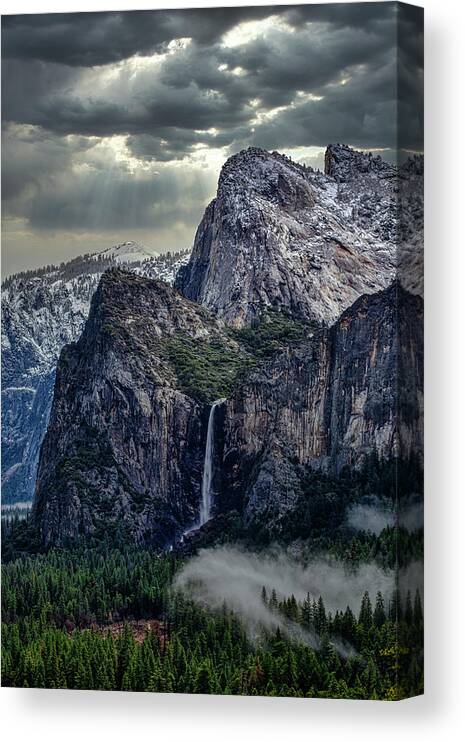 Landscape Canvas Print featuring the photograph Dark Clouds over Bridalveil Fall by Romeo Victor
