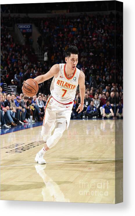 Nba Pro Basketball Canvas Print featuring the photograph Jeremy Lin by David Dow