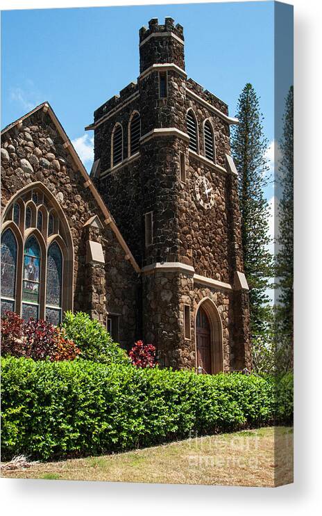 Makawao Union Church Canvas Print featuring the photograph Maui Worship Place by Bob Phillips
