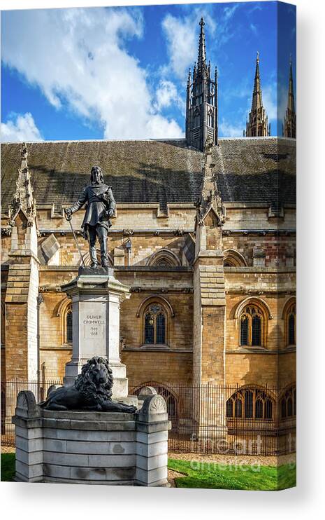 Oliver Cromwell Canvas Print featuring the photograph Oliver Cromwell Statue London by Adrian Evans