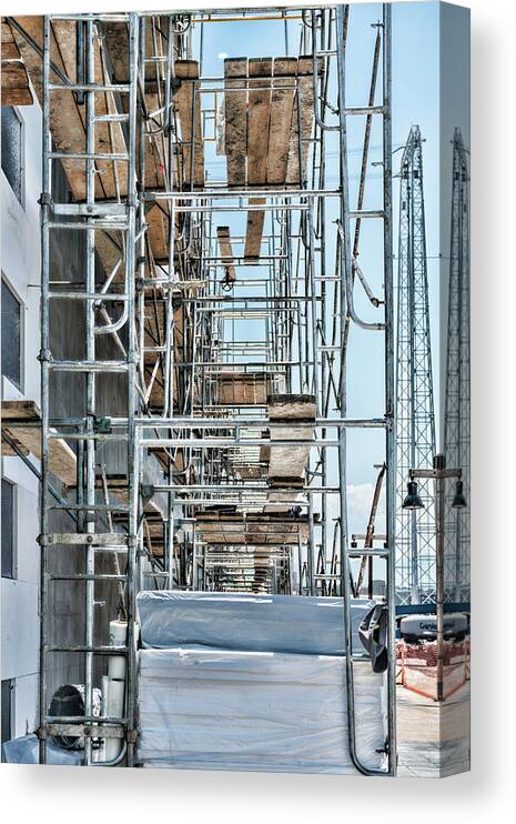 Scaffolding Color Canvas Print featuring the photograph Scaffolding Color by Sharon Popek