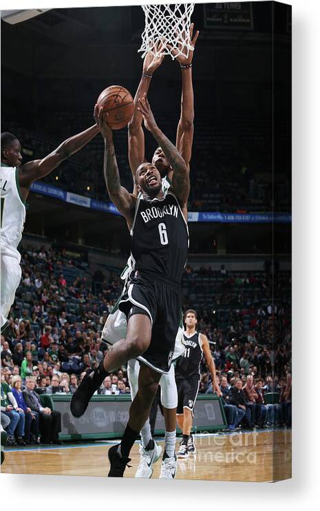 Nba Pro Basketball Canvas Print featuring the photograph Sean Kilpatrick by Gary Dineen