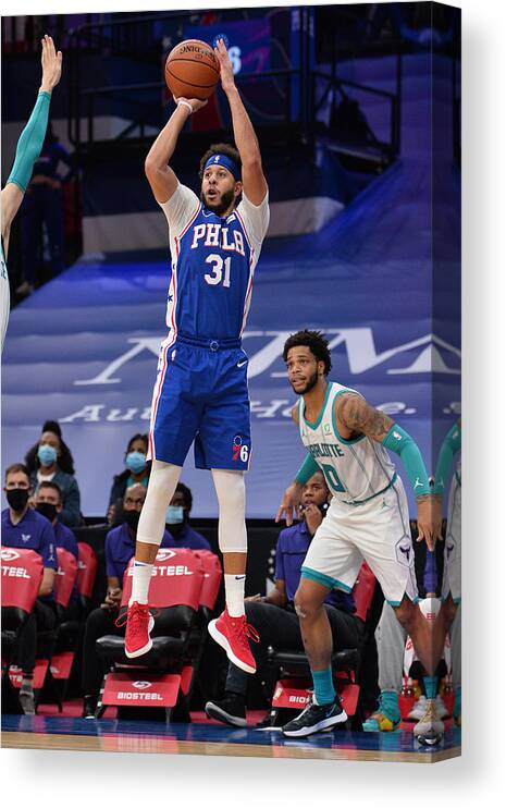 Nba Pro Basketball Canvas Print featuring the photograph Seth Curry by David Dow