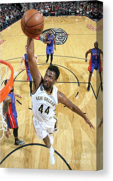Smoothie King Center Canvas Print featuring the photograph Solomon Hill by Layne Murdoch
