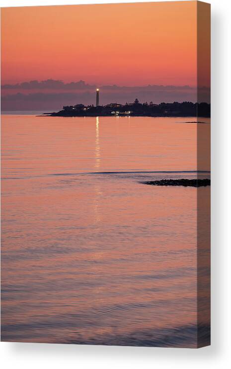 Beauty Canvas Print featuring the photograph Sunset at the sea by Mirko Chessari