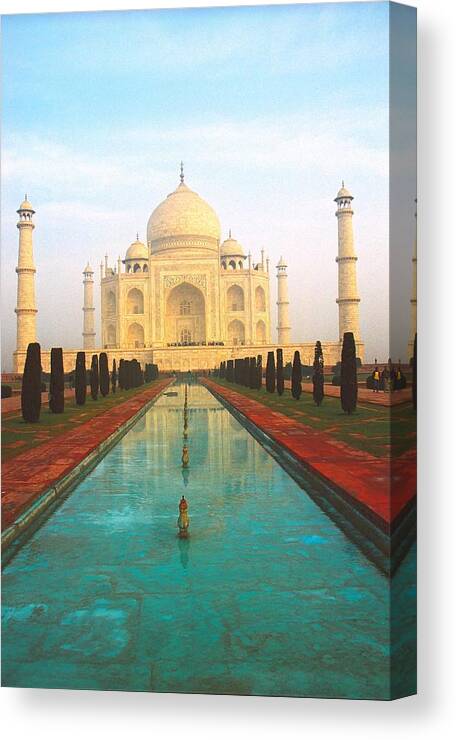India Canvas Print featuring the photograph Taj Mahal by Claude Taylor